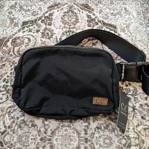 NWT CC Beanie Belt Bag Black